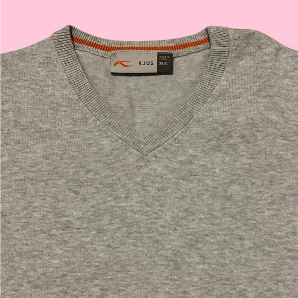 Grey KJUS v-neck pullover - Picture 4 of 4